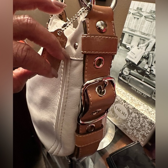 Preloved Coach Zoe Zoe Shoulder Bag - Picture 10 of 15